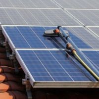 zonnepanelen reinigen zonnepanelen reinigen